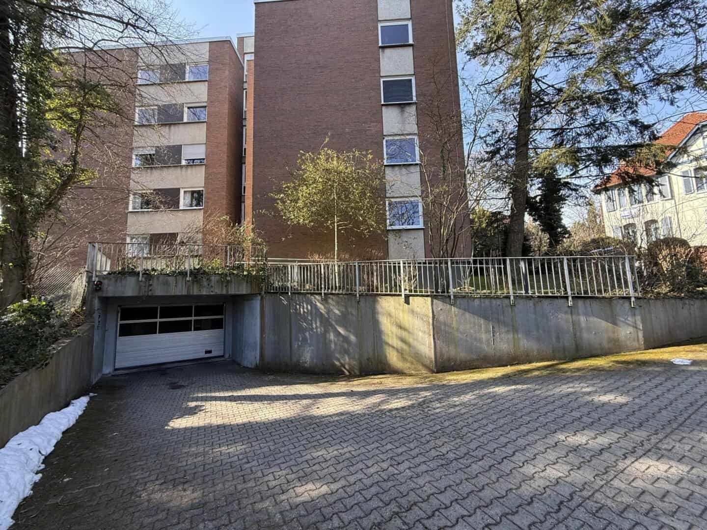 Garagenzufahrt