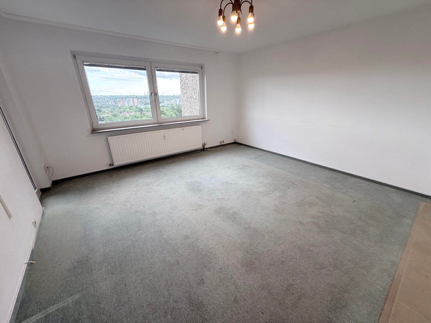 Wohnzimmer mit Fernblick