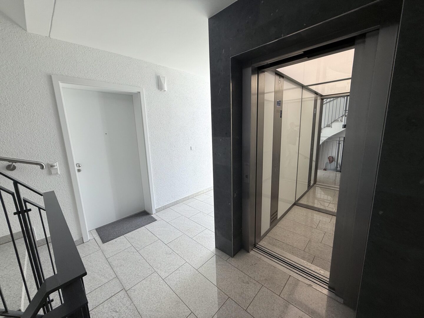 barriere arme Neubau ETW am Ahnepark