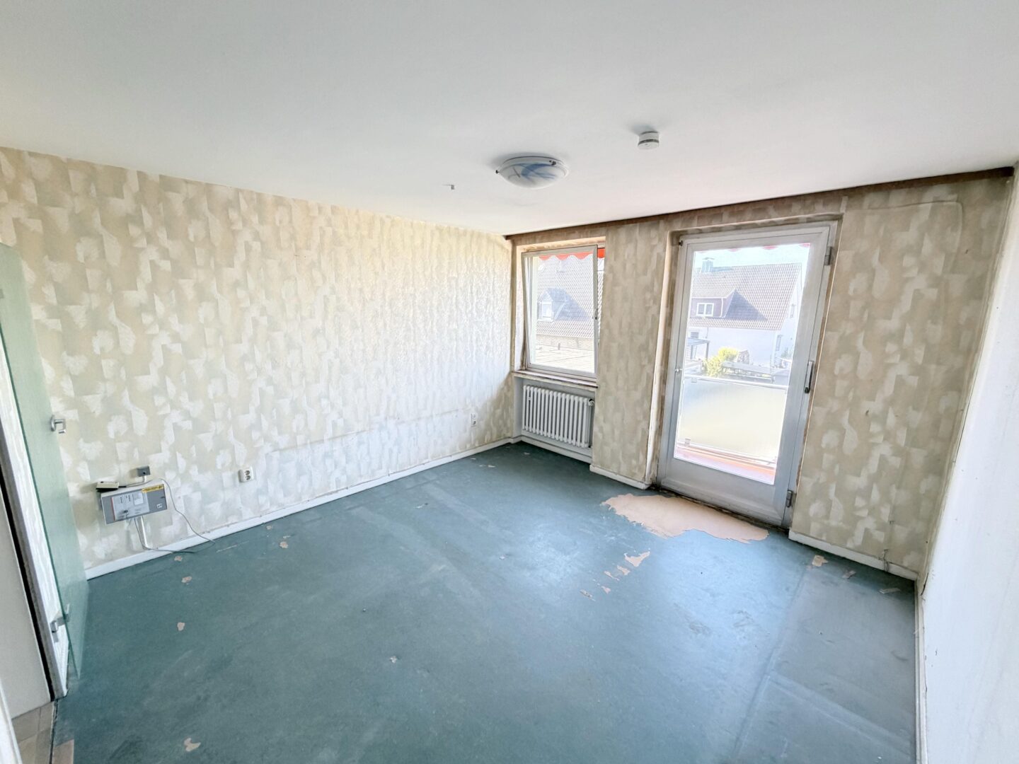 Schlafzimmer 1. Obergeschoss + Zugang Balkon