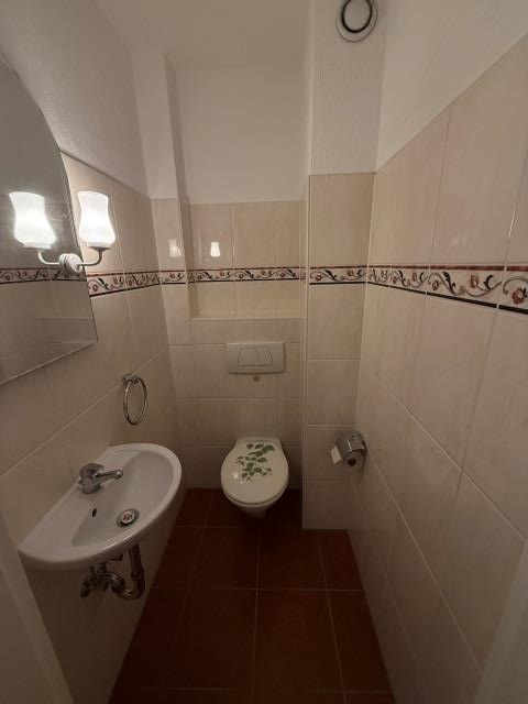 Gu00e4ste-WC