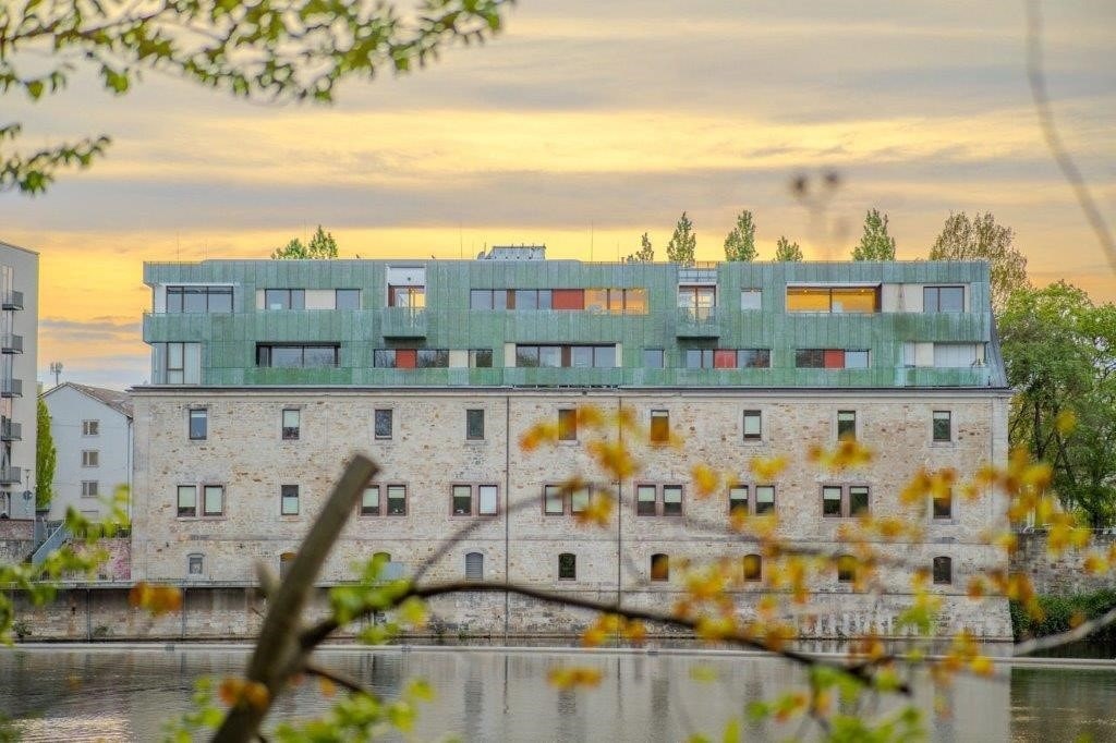 Büroetage zum Kauf in der Kasseler Innenstadt direkt an der Fulda