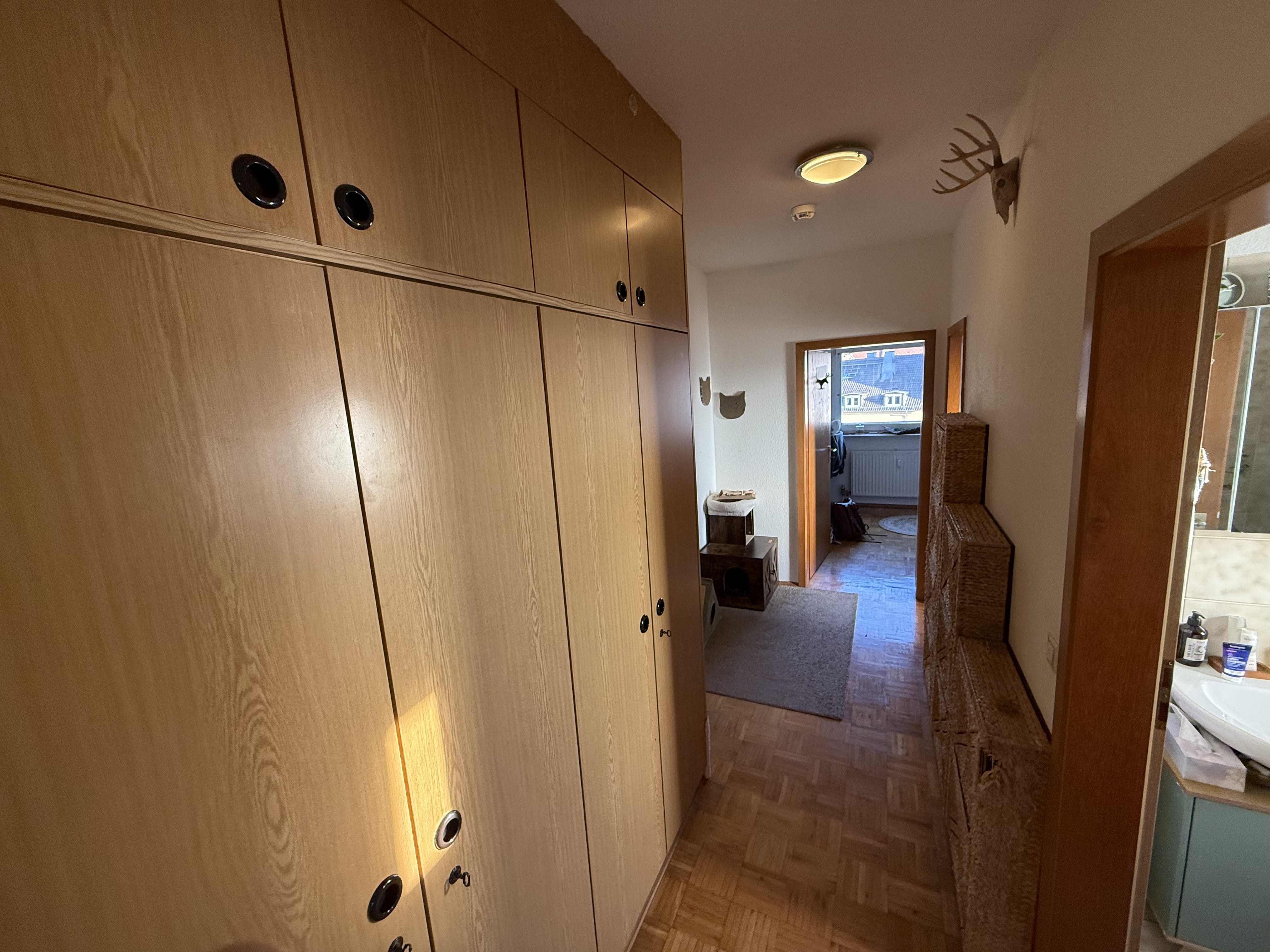 Einbauschru00e4nke im Flurbereich