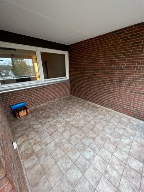 u00fcberdachte Sonnenloggia