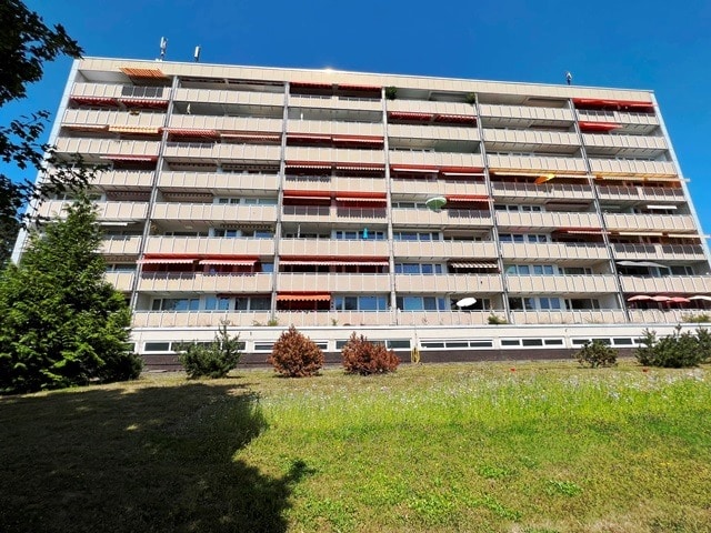 2 Zimmer-ETW mit Lift & TG Stellplatz mit klasse Fernblick über die Stadt – vermietet zur Anlage!